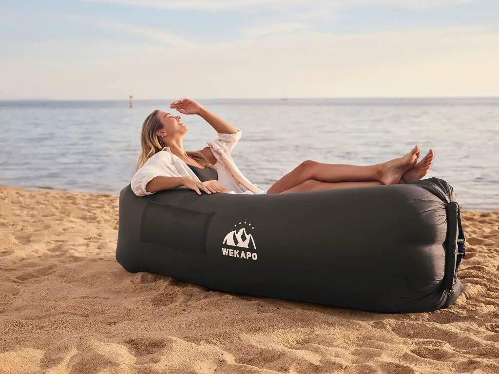 Best Inflatable Loungers: WEKAPO Inflatable Lounger